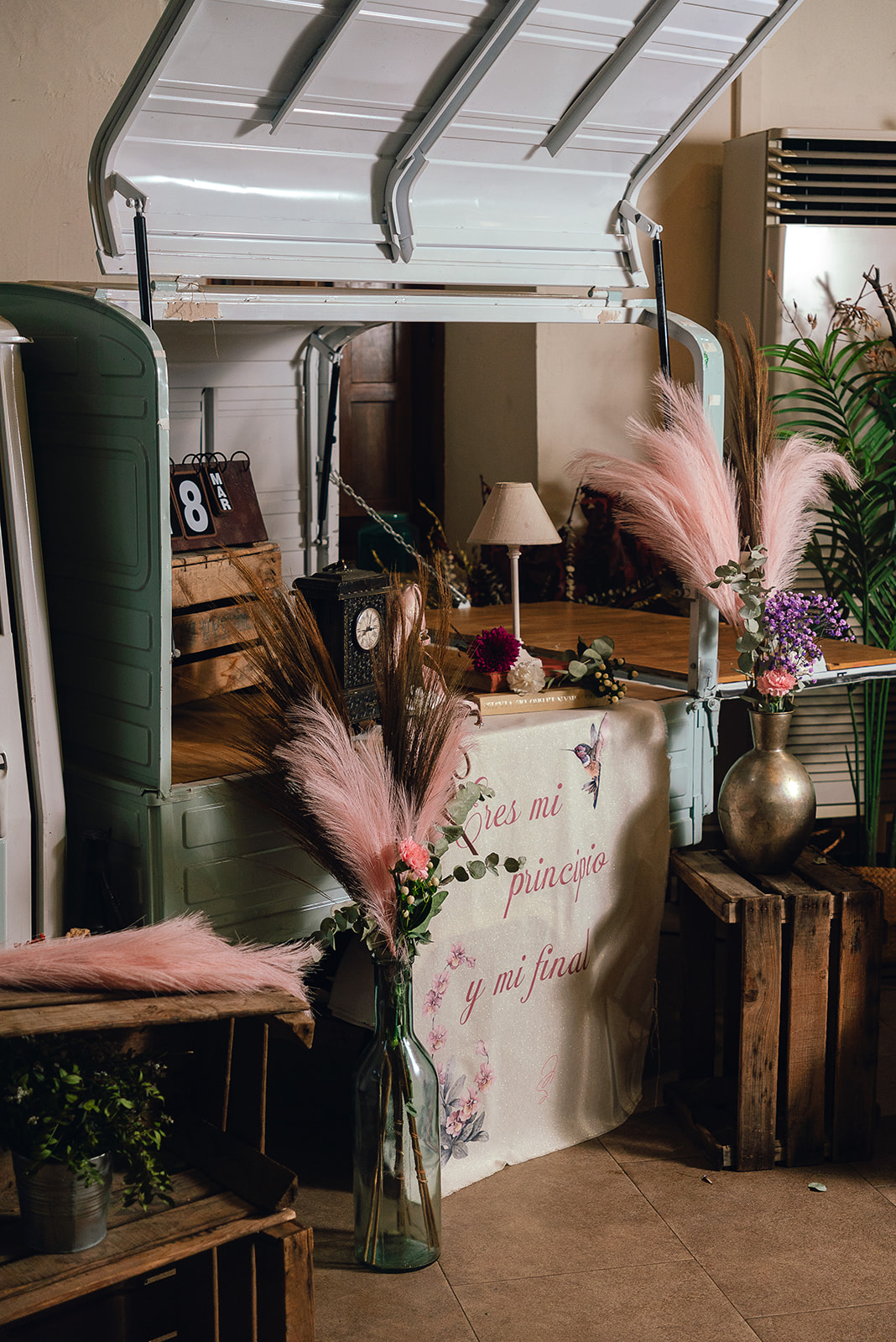 el-broche-final_decoracion-bodas_eventos_españa_madrid_tienda-online_decoracion-bienvenida_cartel-de-bienvenida-en-tela_decoración-pastel_rincones-personalizados