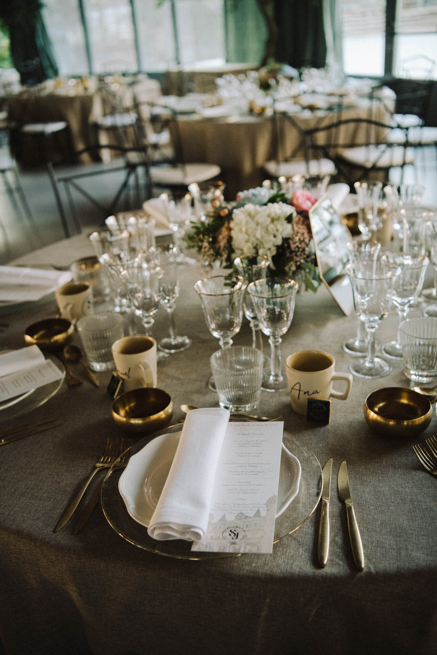 El-broche-final_Cristina-Huertas_ilustraciones-boda_live-art_detalles-para-bodas_España_decoración-de-mesas-para-bodas_blog