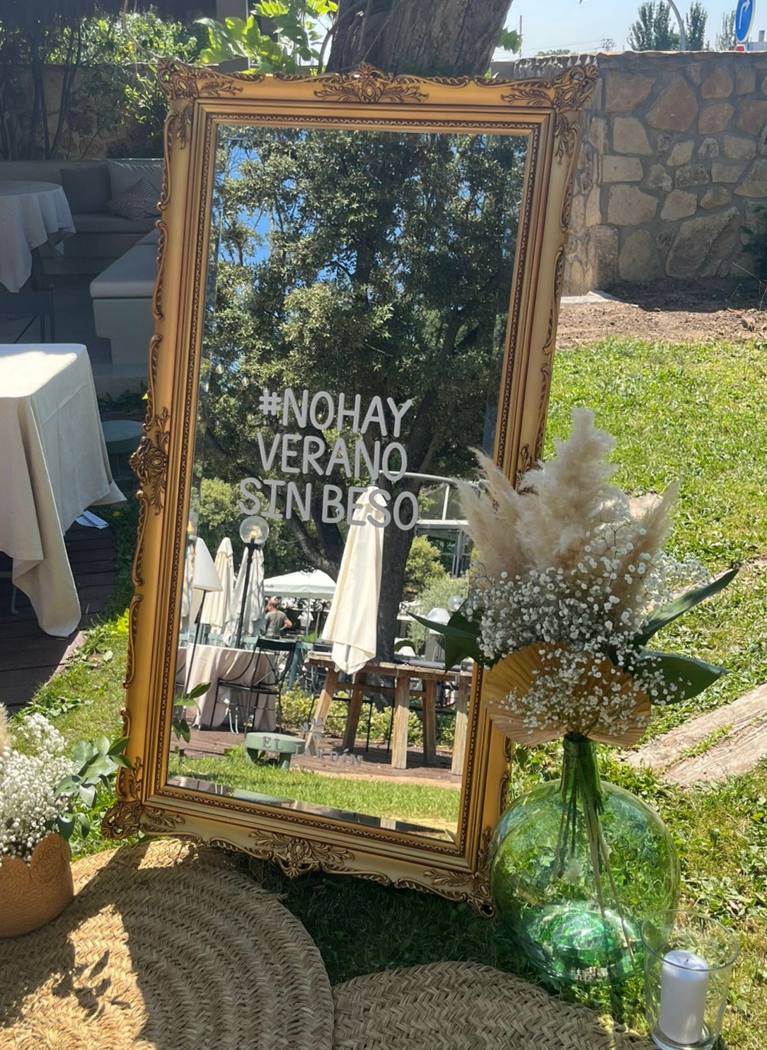 El-broche-final_Cristina-Huertas_ilustraciones-boda_live-art_detalles-para-bodas_España_blog_estilos-de-boda